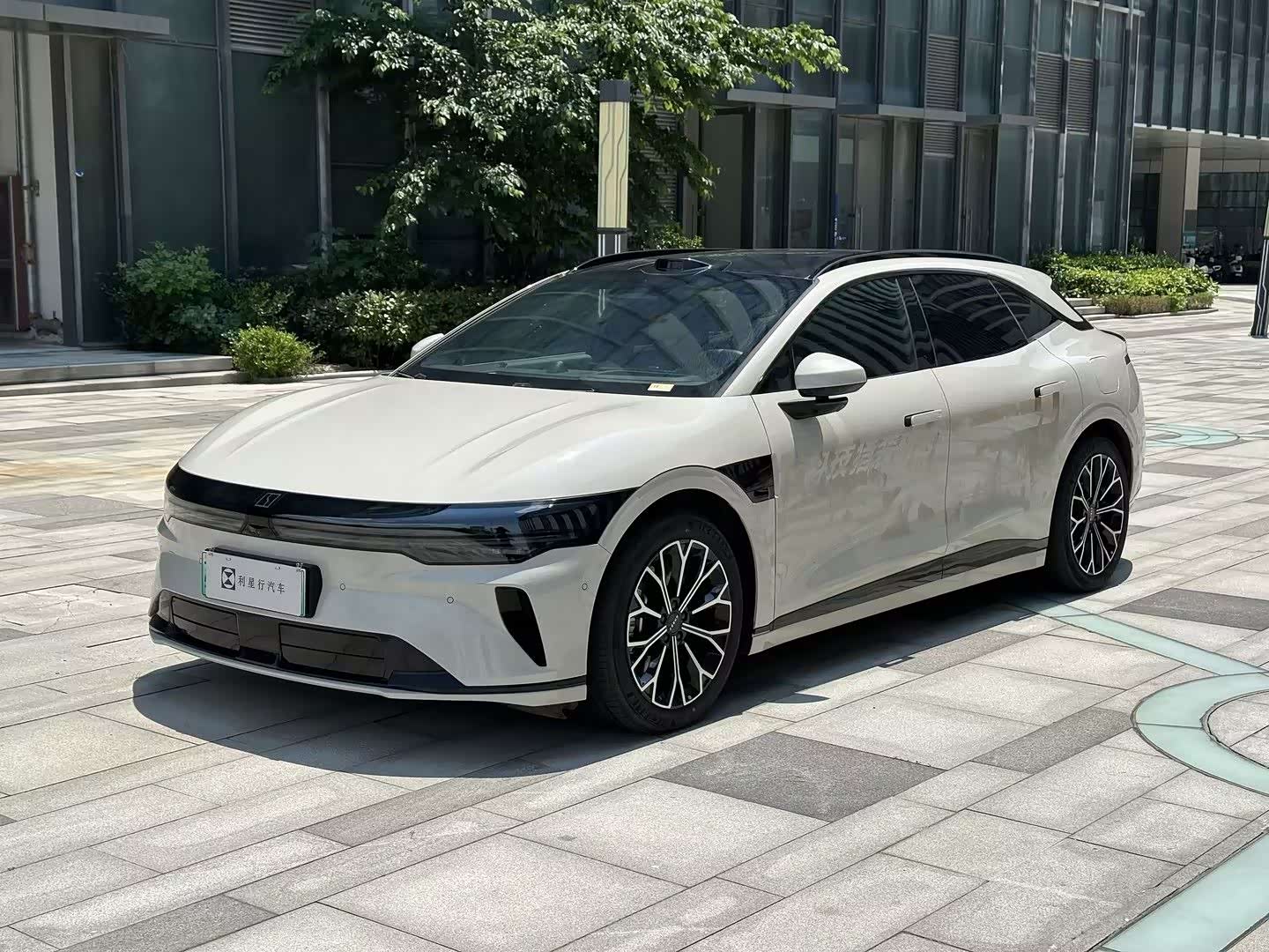 Zeekr 007GT, фото 1 из 1