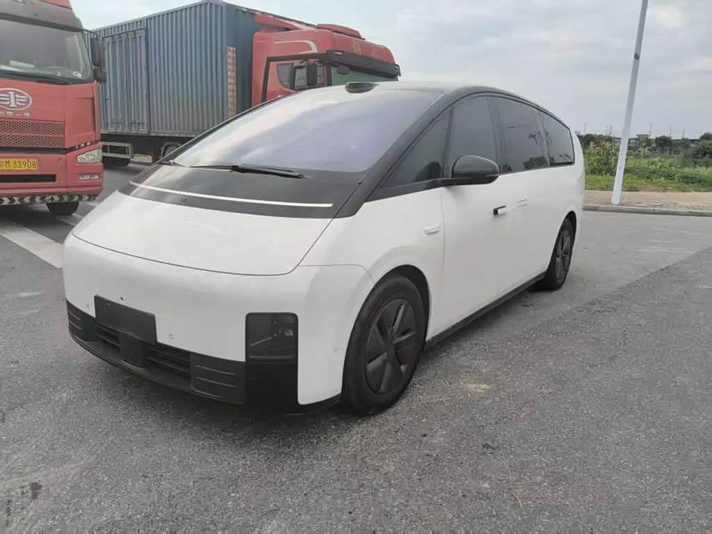 LiXiang MEGA, фото 1 из 1