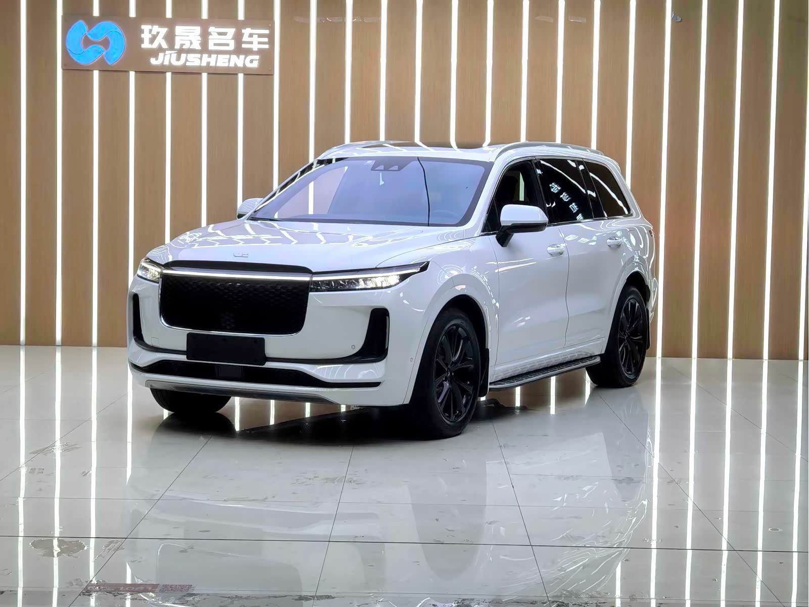 LiXiang ONE, фото 1 из 1