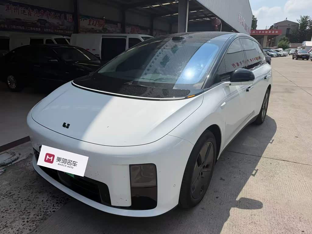 LiXiang i8 Standard, фото 1 из 1