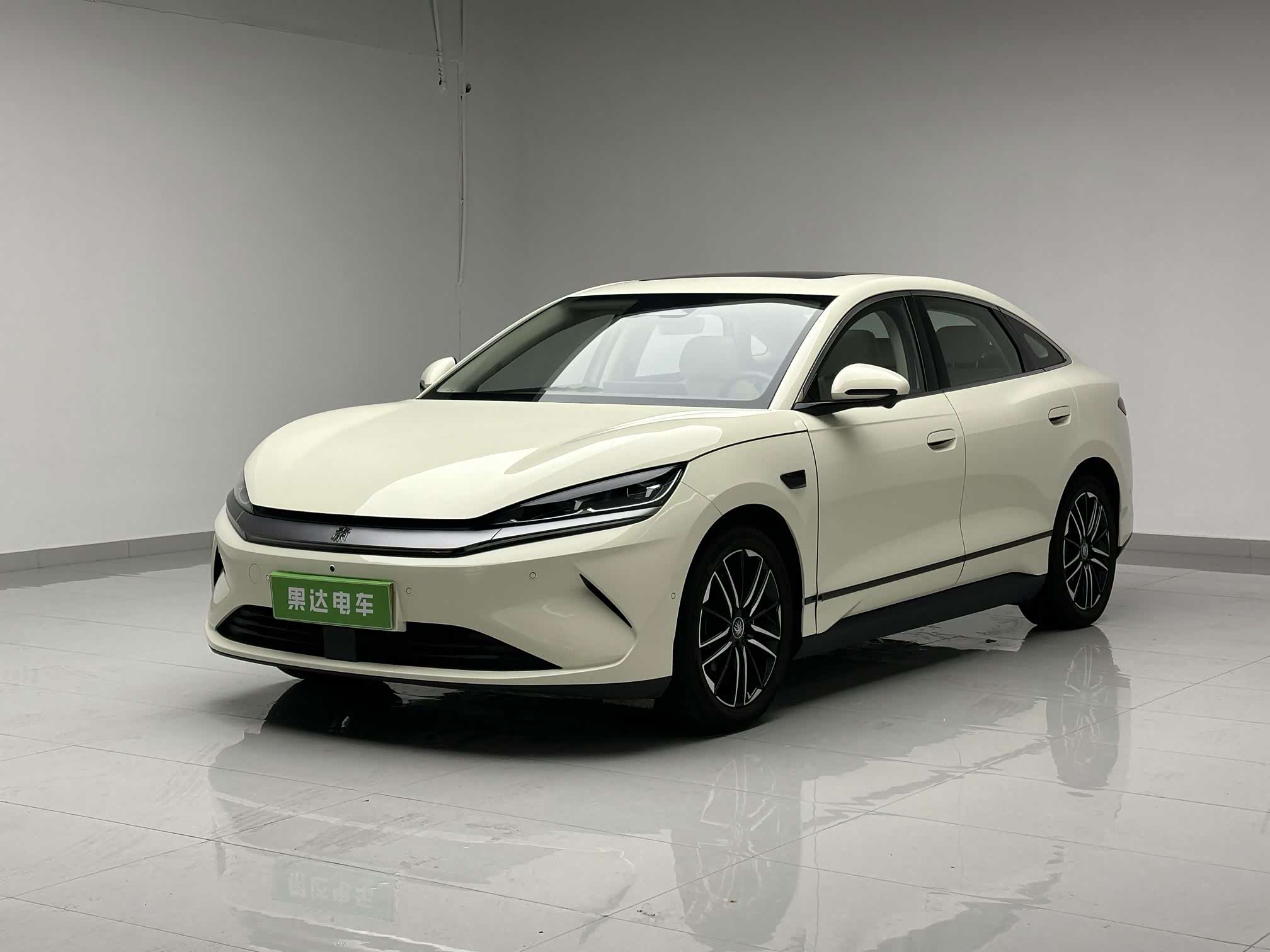 BYD Qin L, фото 1 из 1