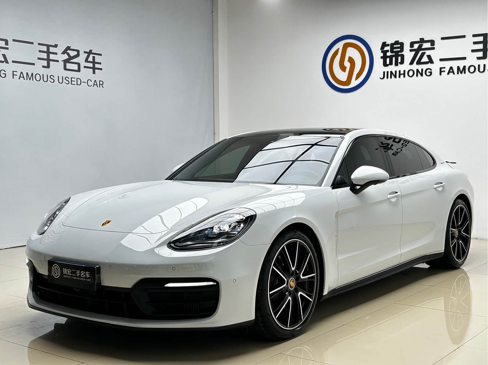 Porsche Panamera, фото 1 из 1