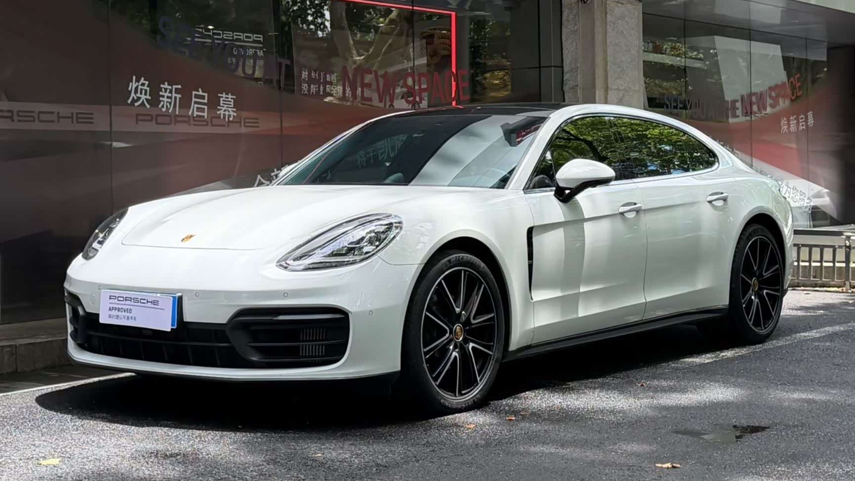 Porsche Panamera, фото 1 из 1