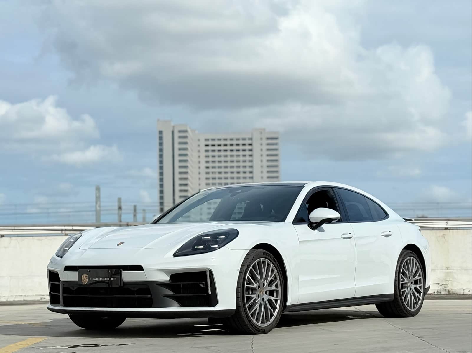 Porsche Panamera, фото 1 из 1