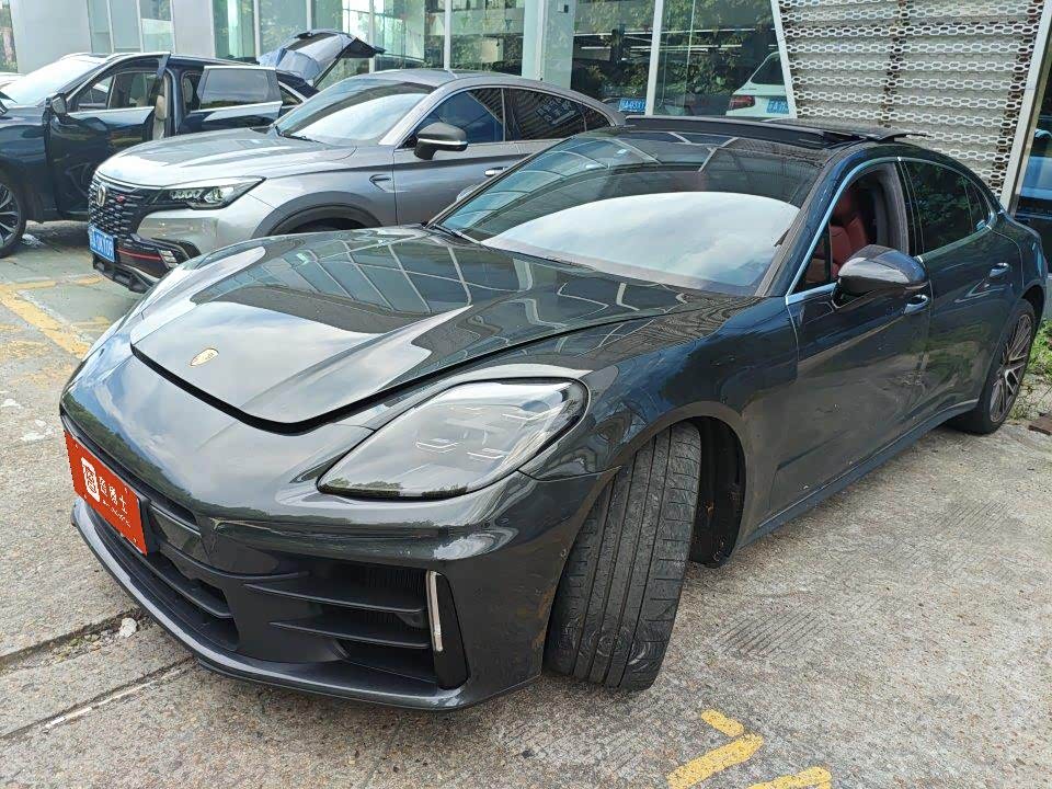 Porsche Panamera, фото 1 из 1