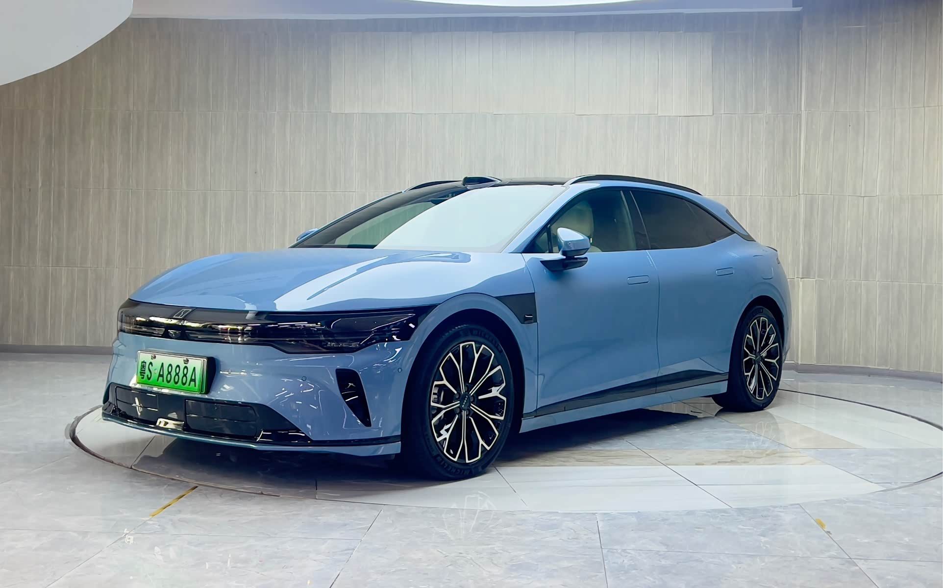 Zeekr 007GT, фото 1 из 1