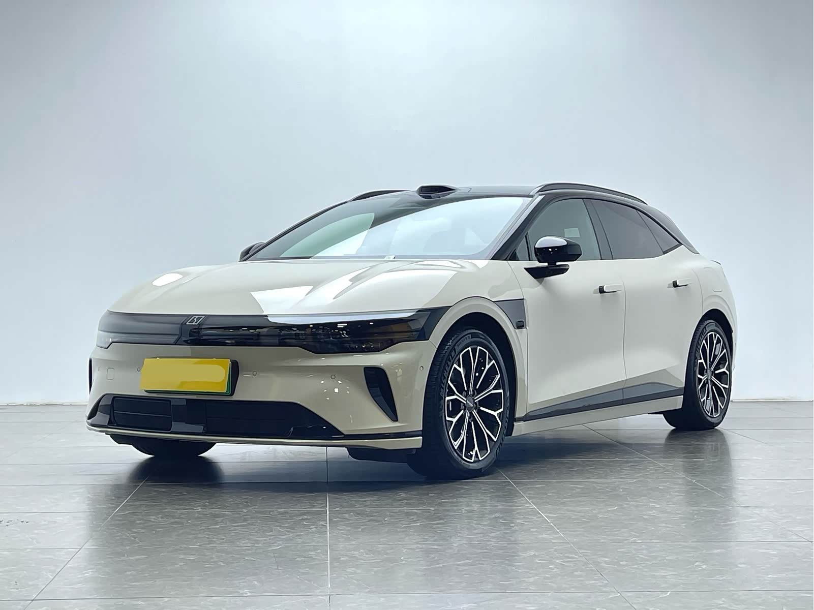 Zeekr 007GT, фото 1 из 1