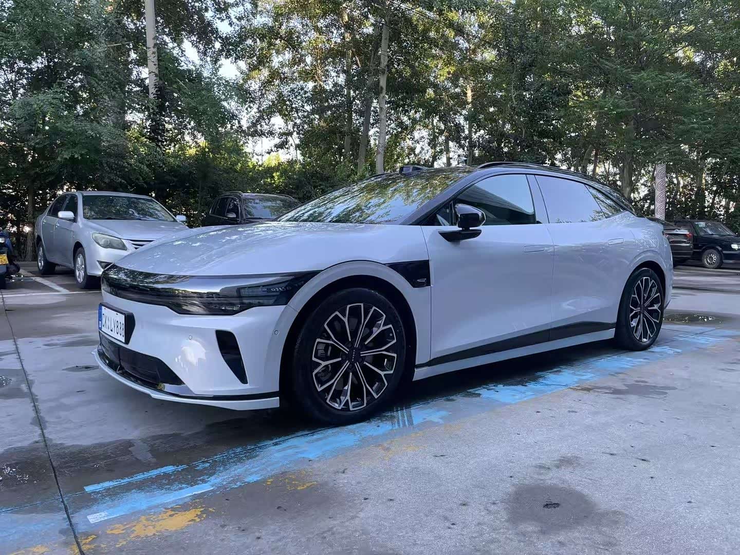 Zeekr 007GT, фото 1 из 1