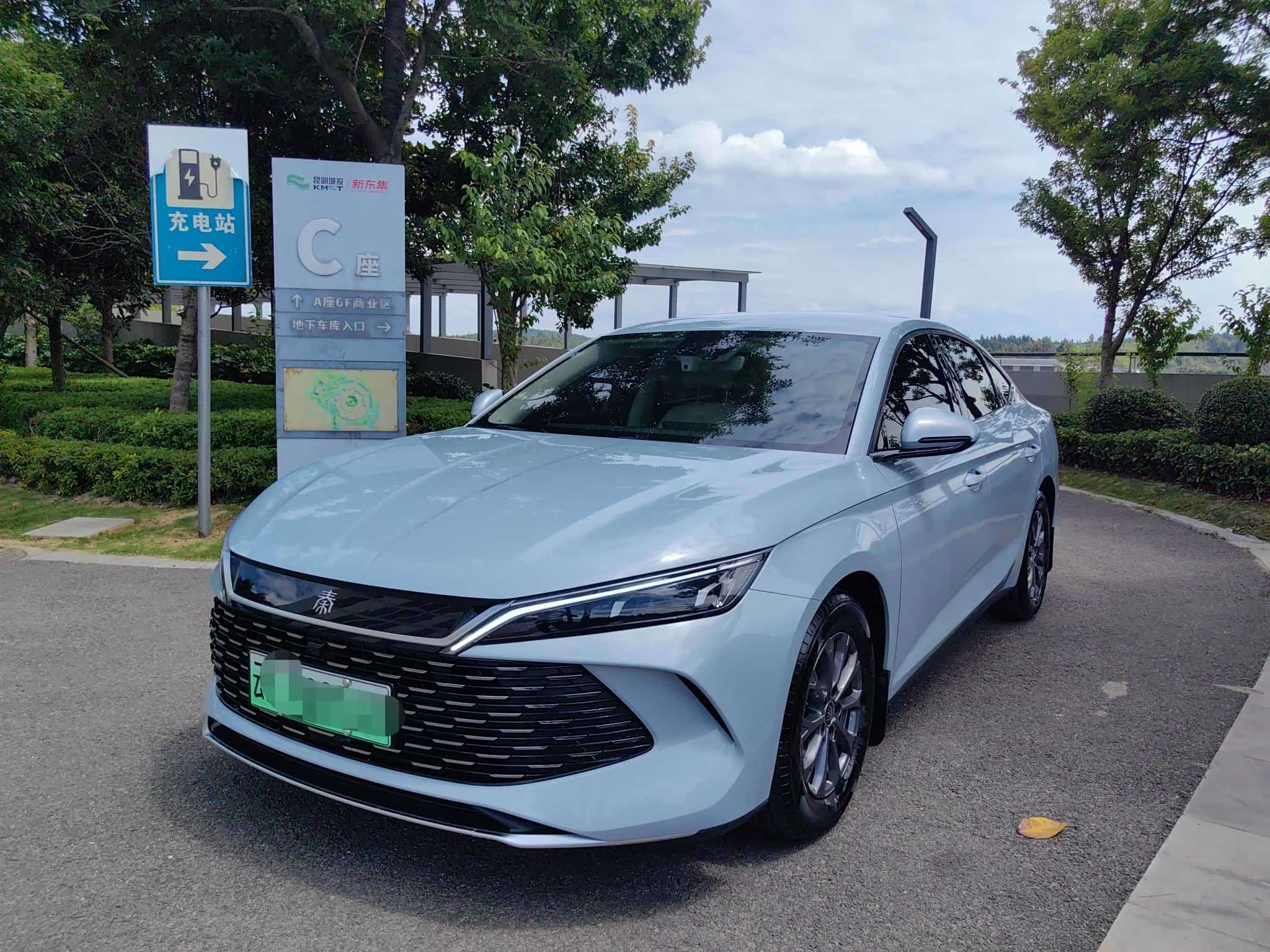 BYD Qin L, фото 1 из 1