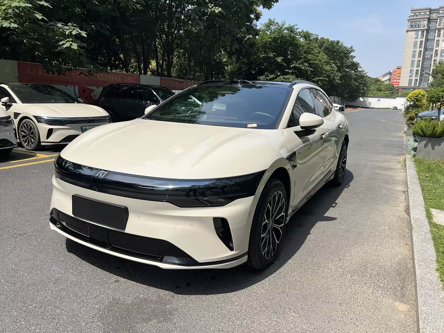 Zeekr 007GT, фото 1 из 1