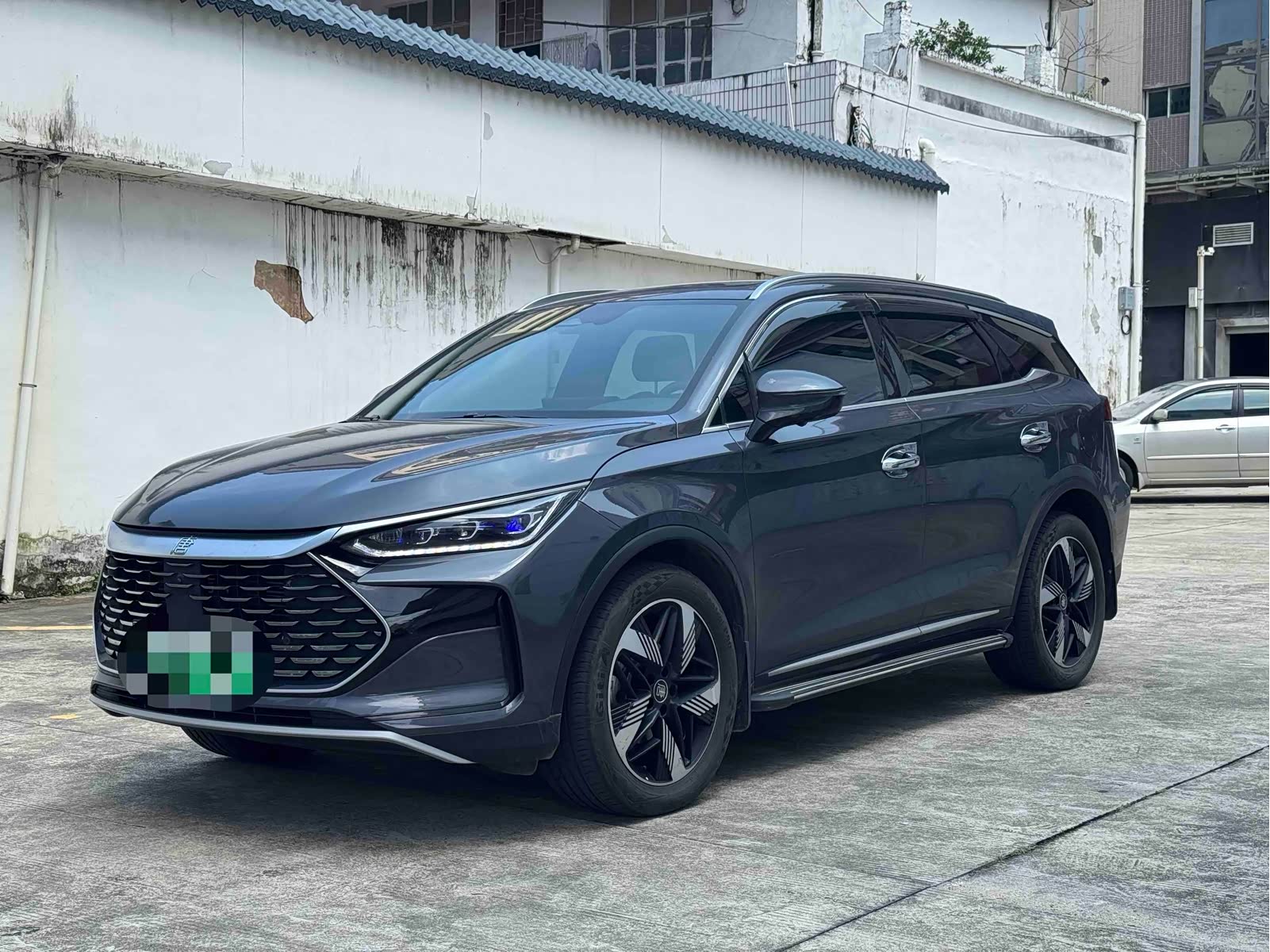 BYD Tang, фото 1 из 1