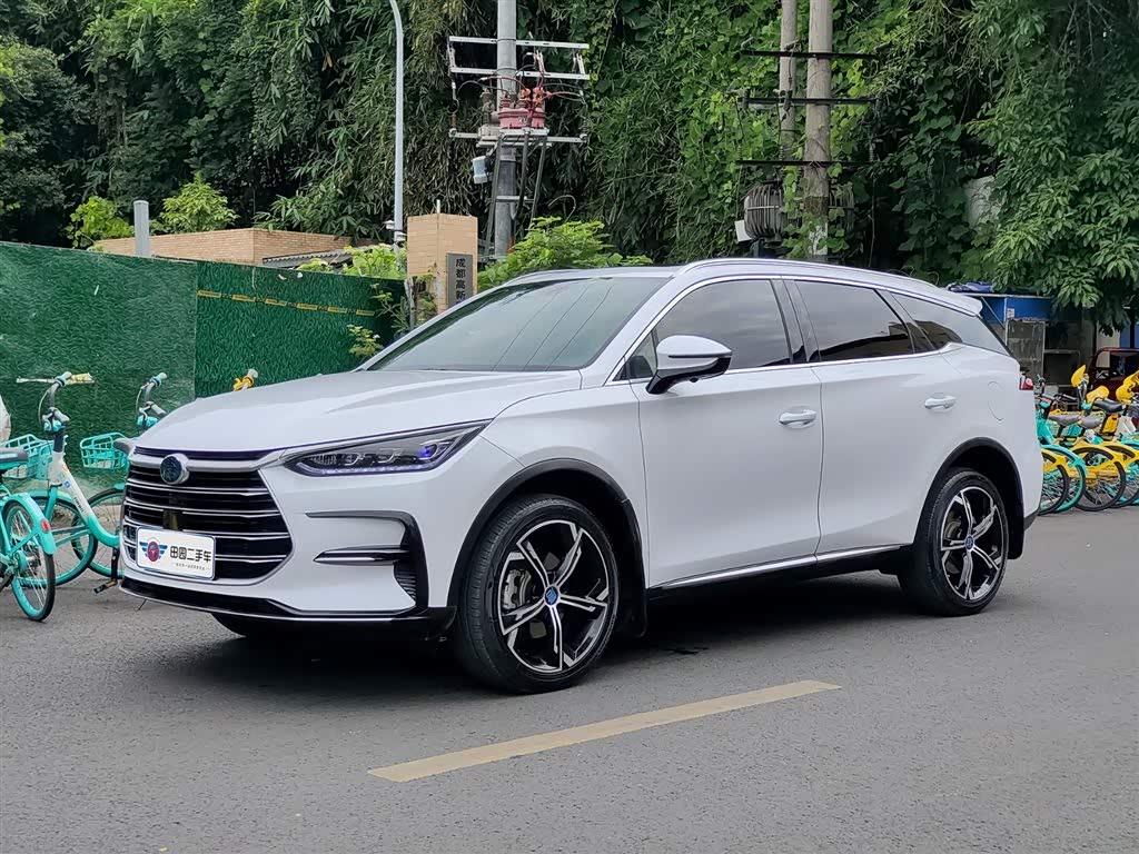 BYD Tang, фото 1 из 1