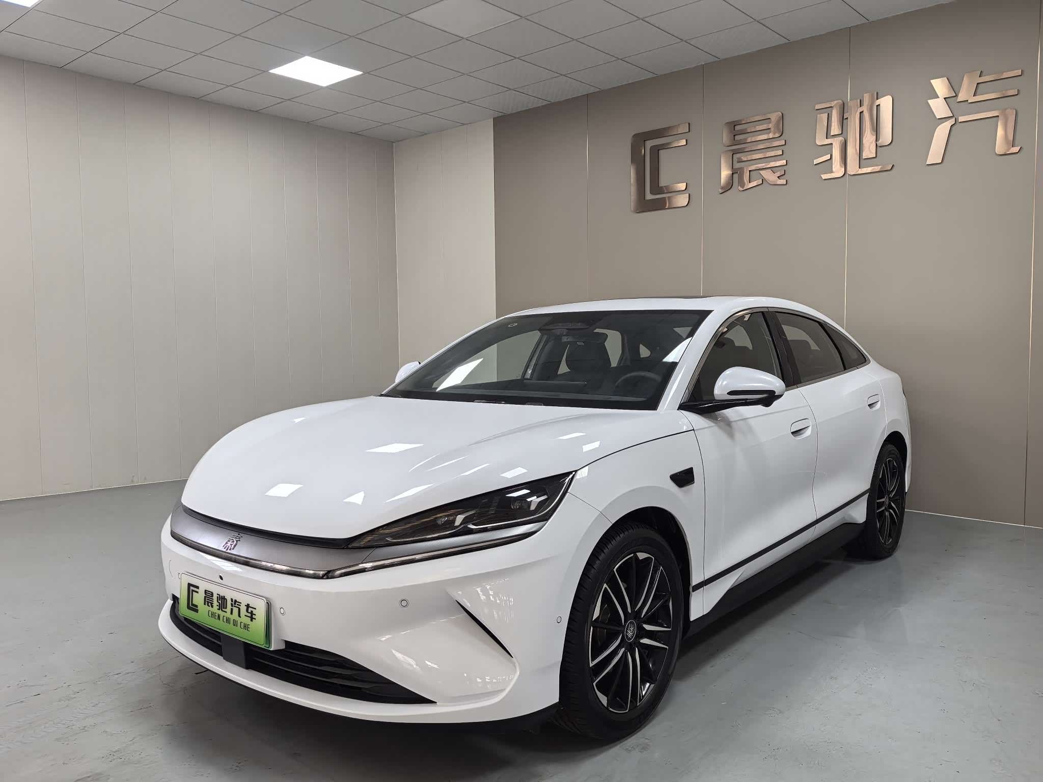 BYD Qin L, фото 1 из 1