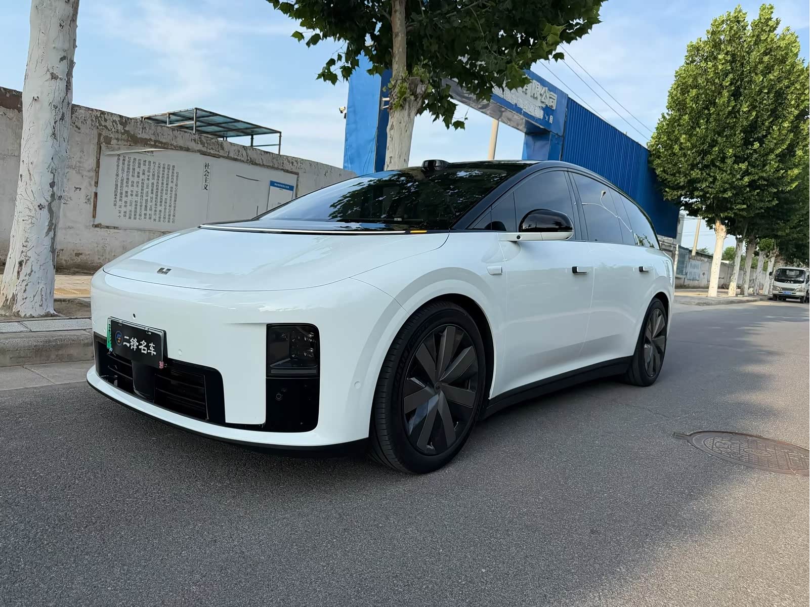LiXiang i8 Standard, фото 1 из 1