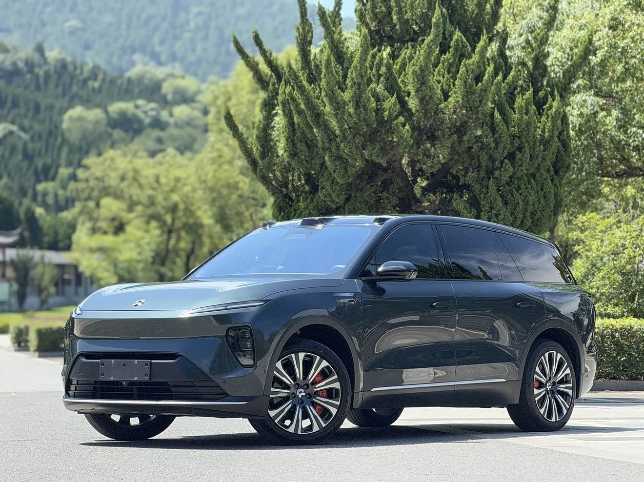 NIO ES8, фото 1 из 1