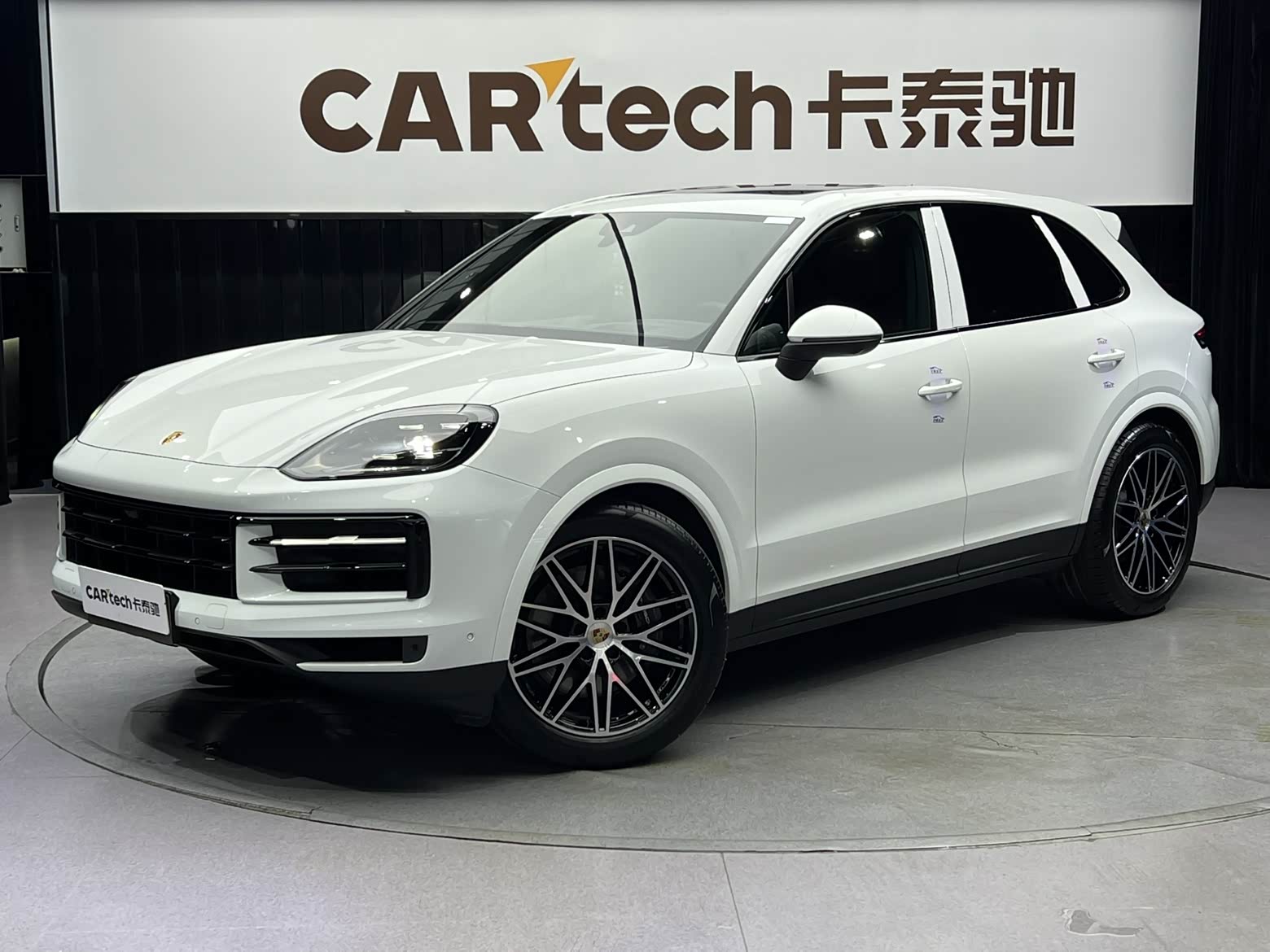 Porsche Cayenne, фото 1 из 1