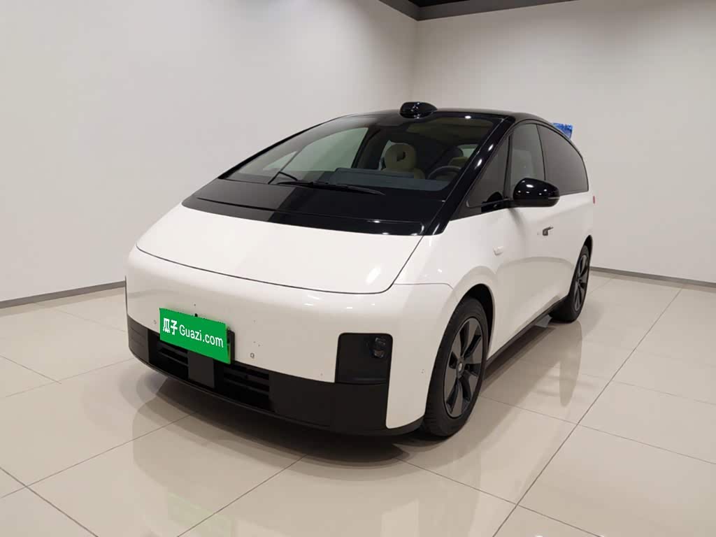 LiXiang MEGA