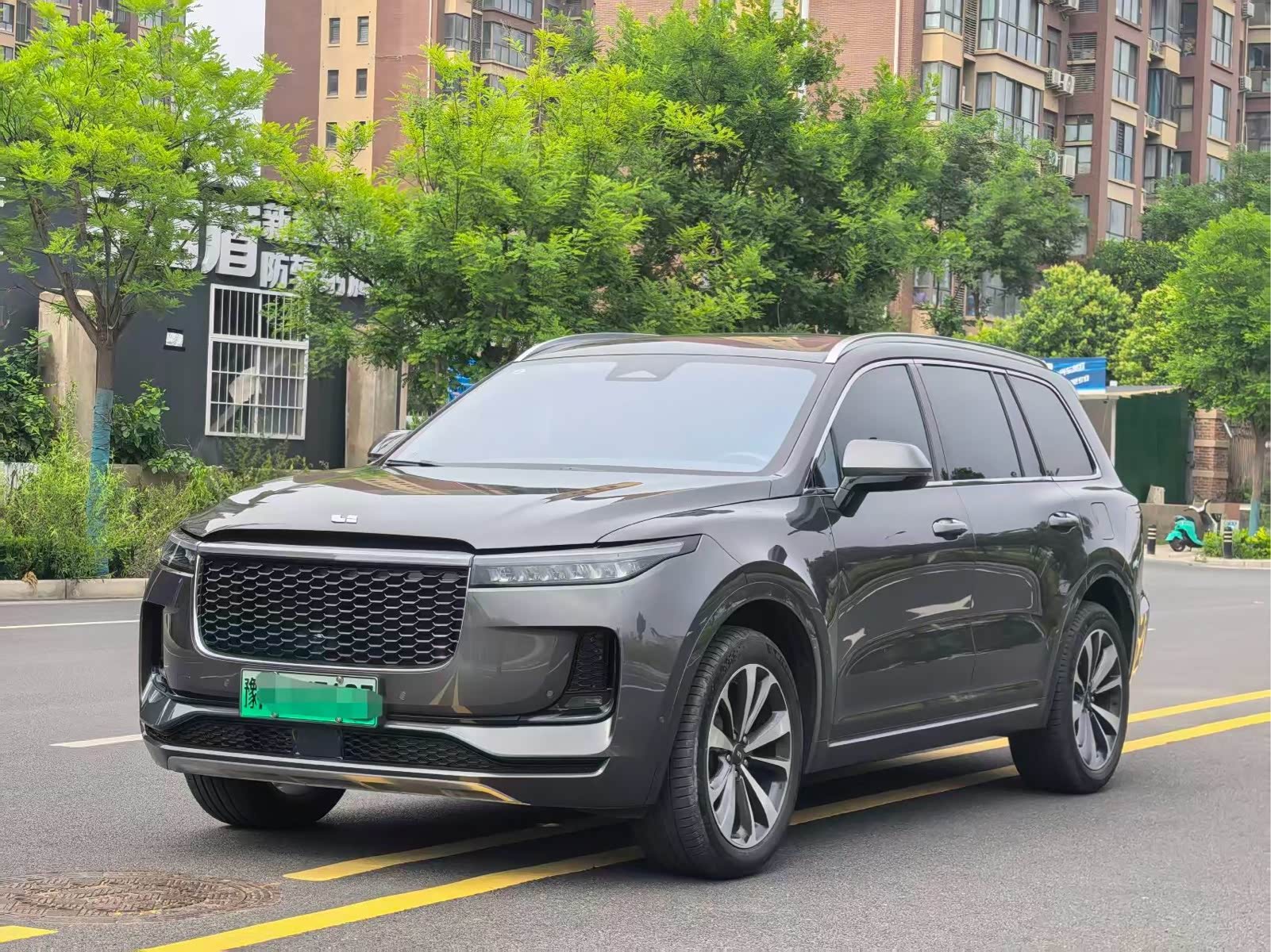 LiXiang ONE