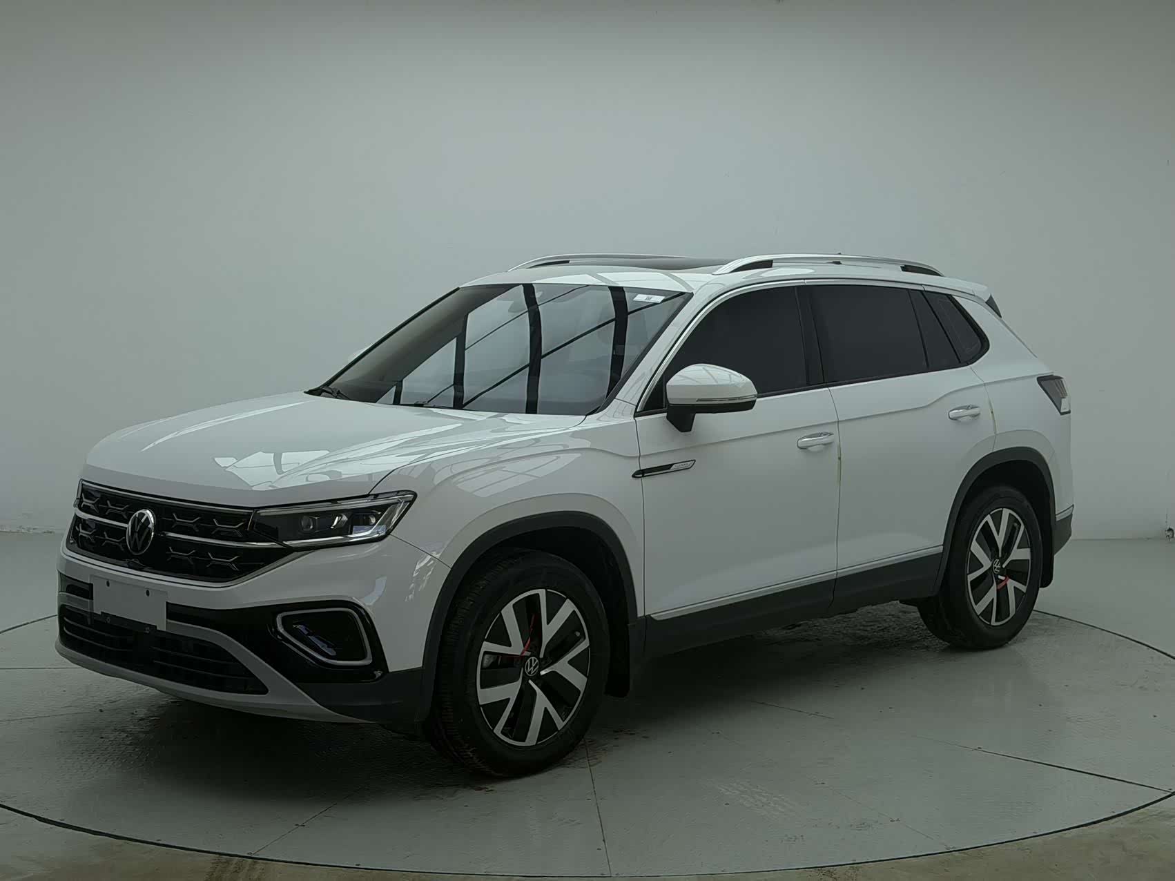 Volkswagen Tayron Plus, фото 1 из 1