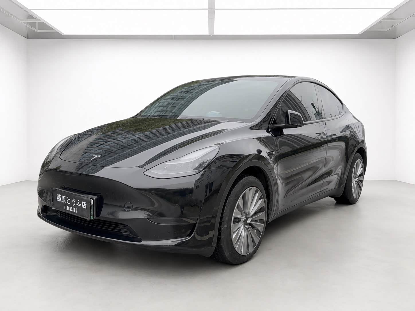 Tesla Model Y, фото 1 из 1