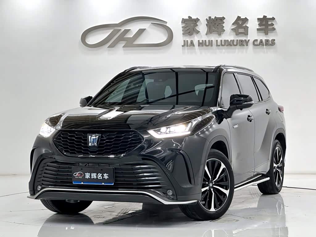 Toyota Crown Kluger, фото 1 из 1