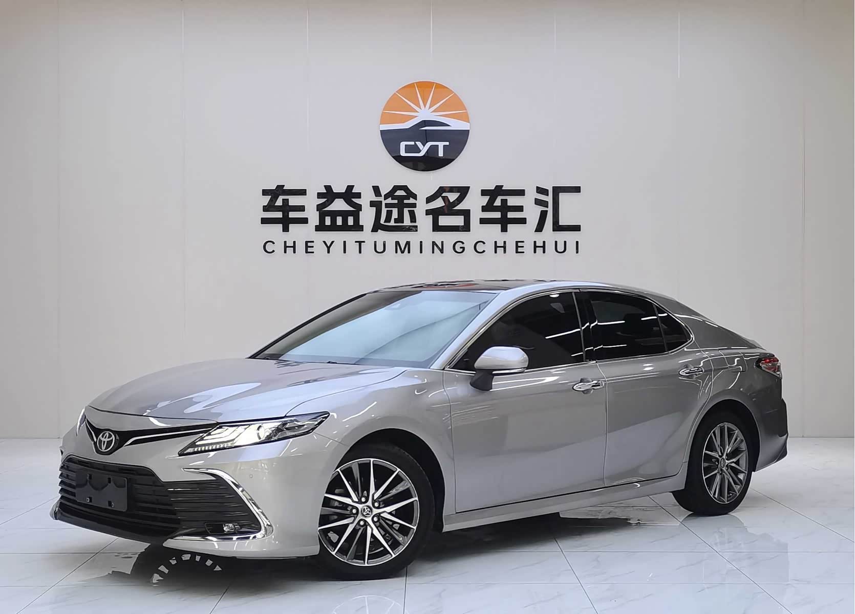 Toyota Camry, фото 1 из 1