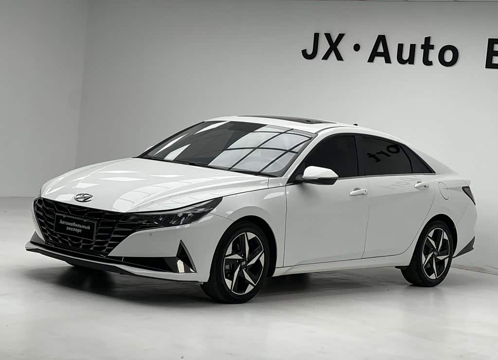 Hyundai Elantra, фото 1 из 1