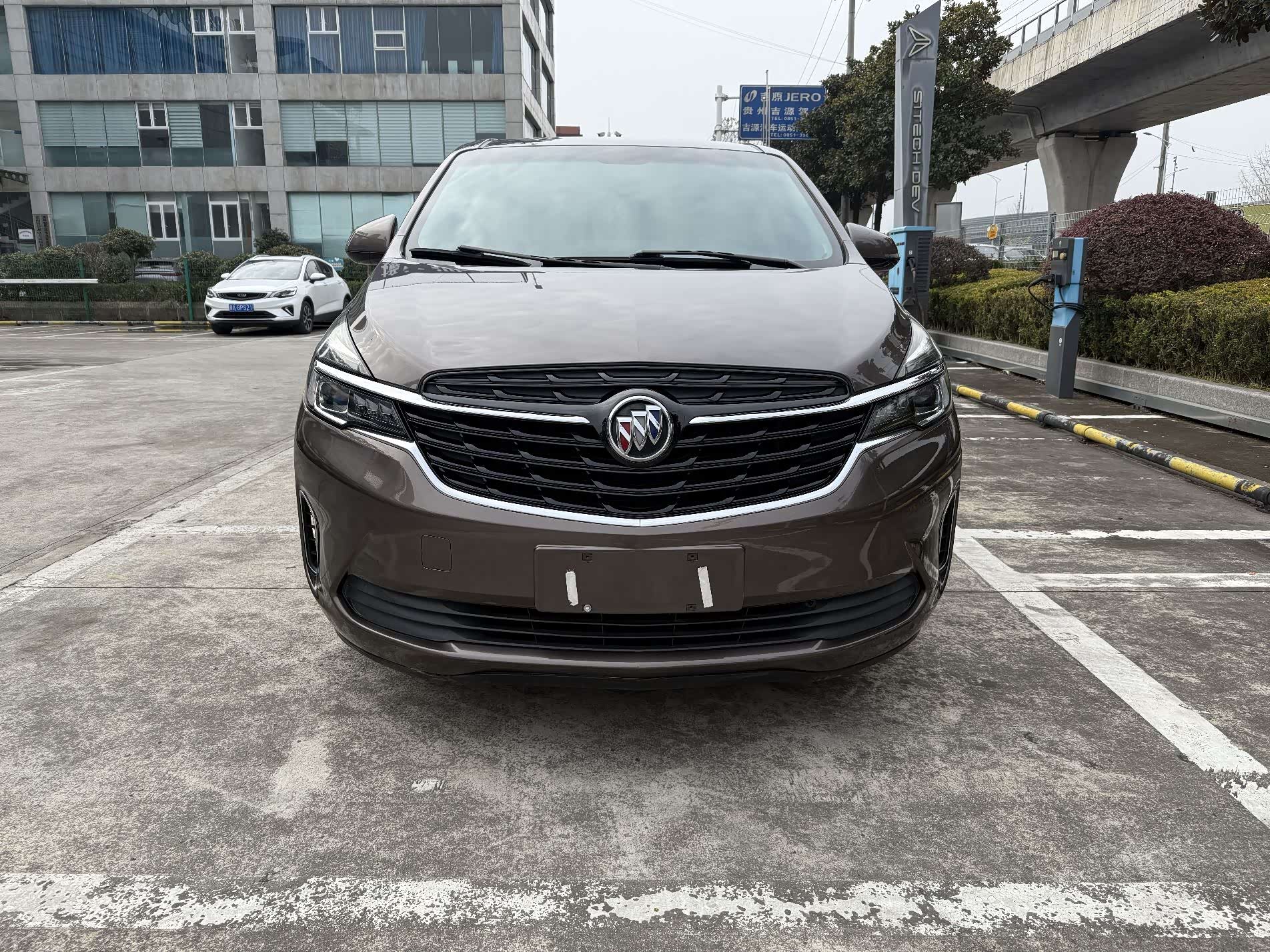 Buick GL8