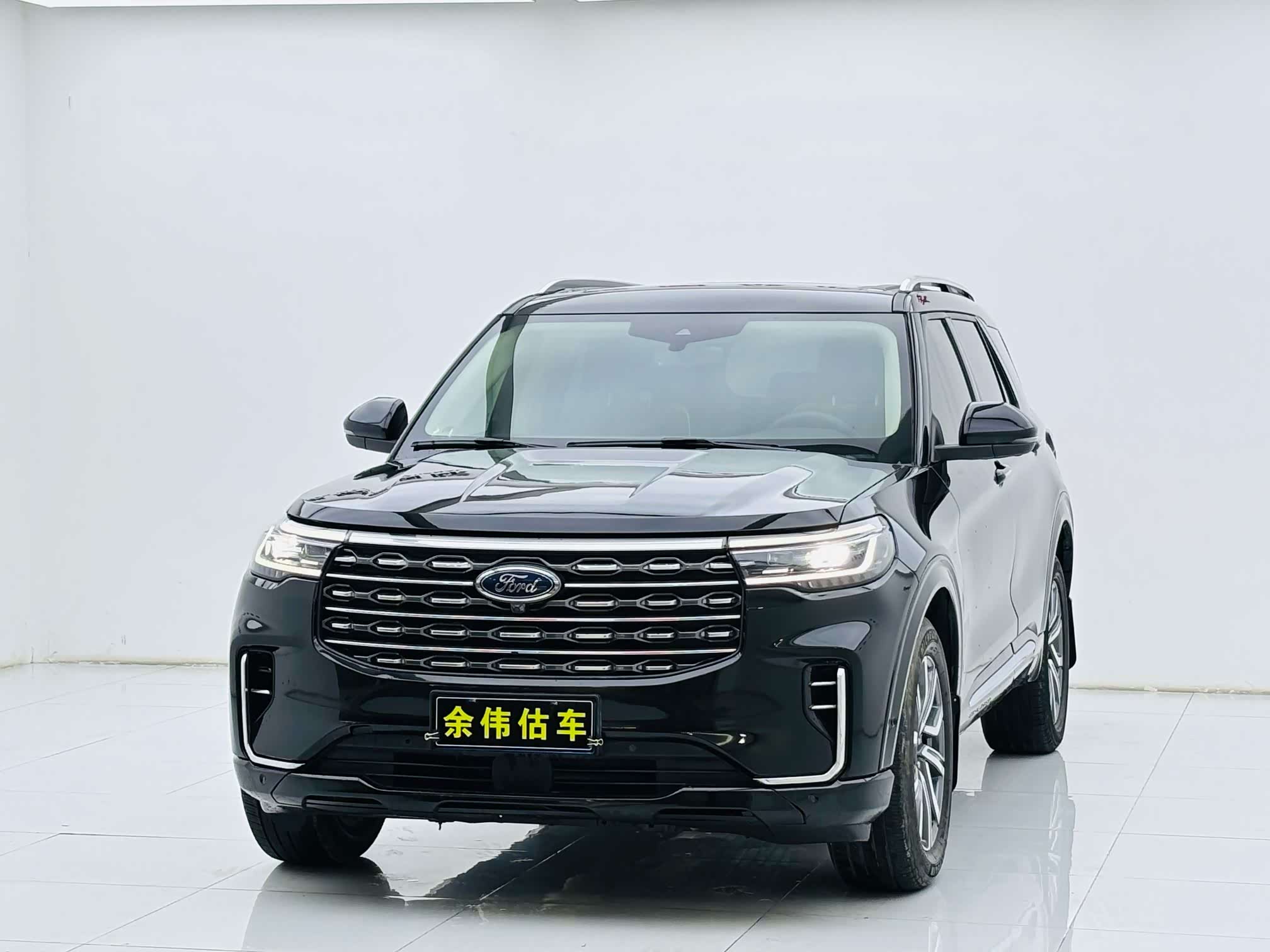 Ford Explorer, фото 1 из 1