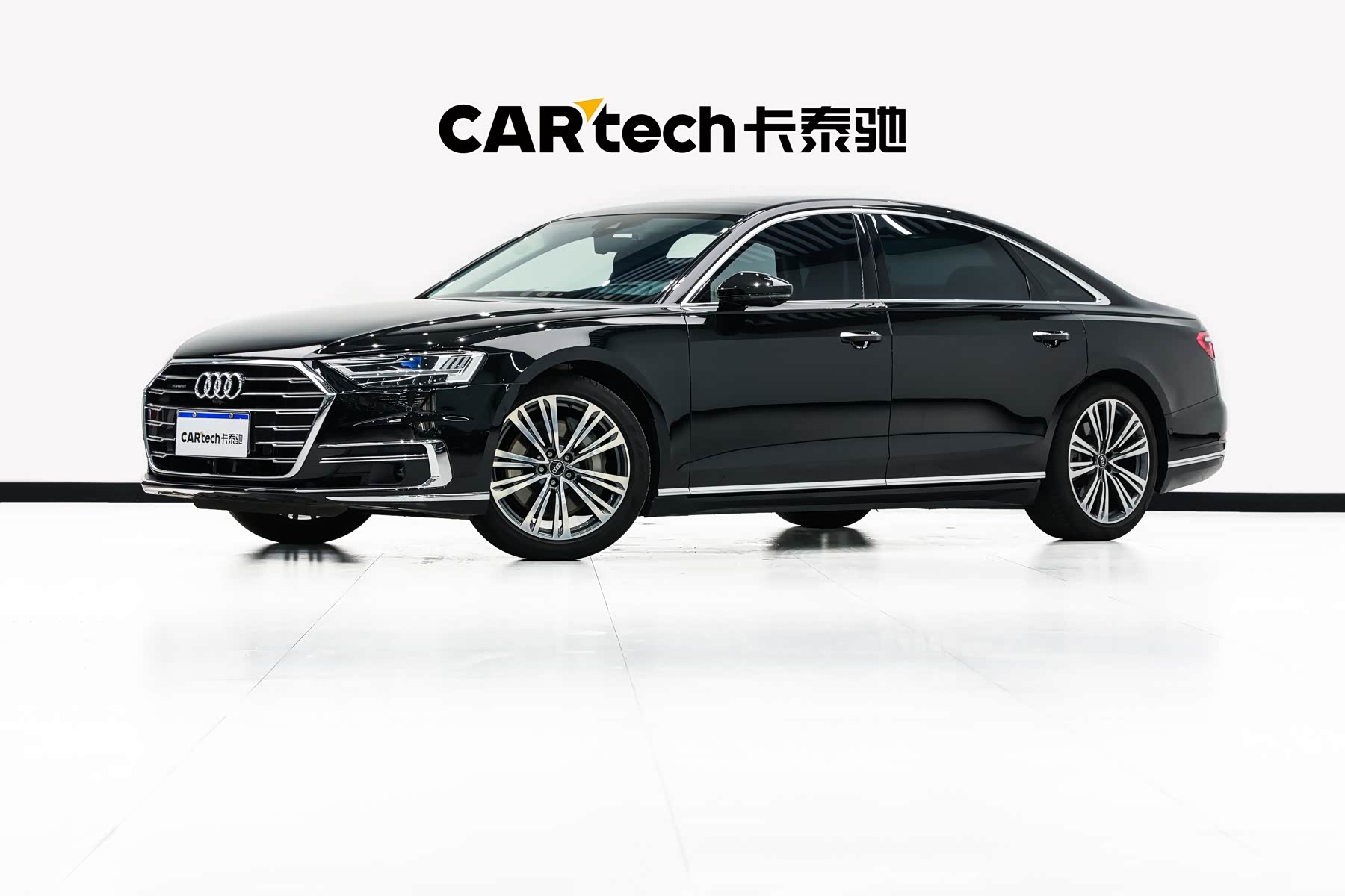 Audi A8, фото 1 из 1