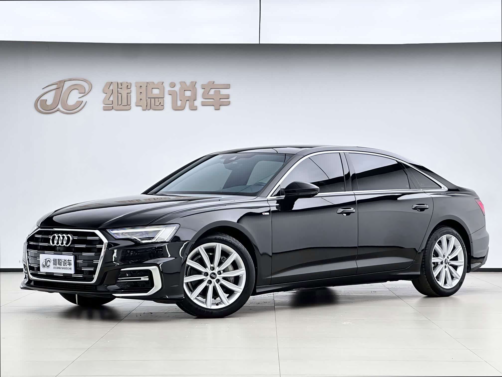 Audi A6L, фото 1 из 1