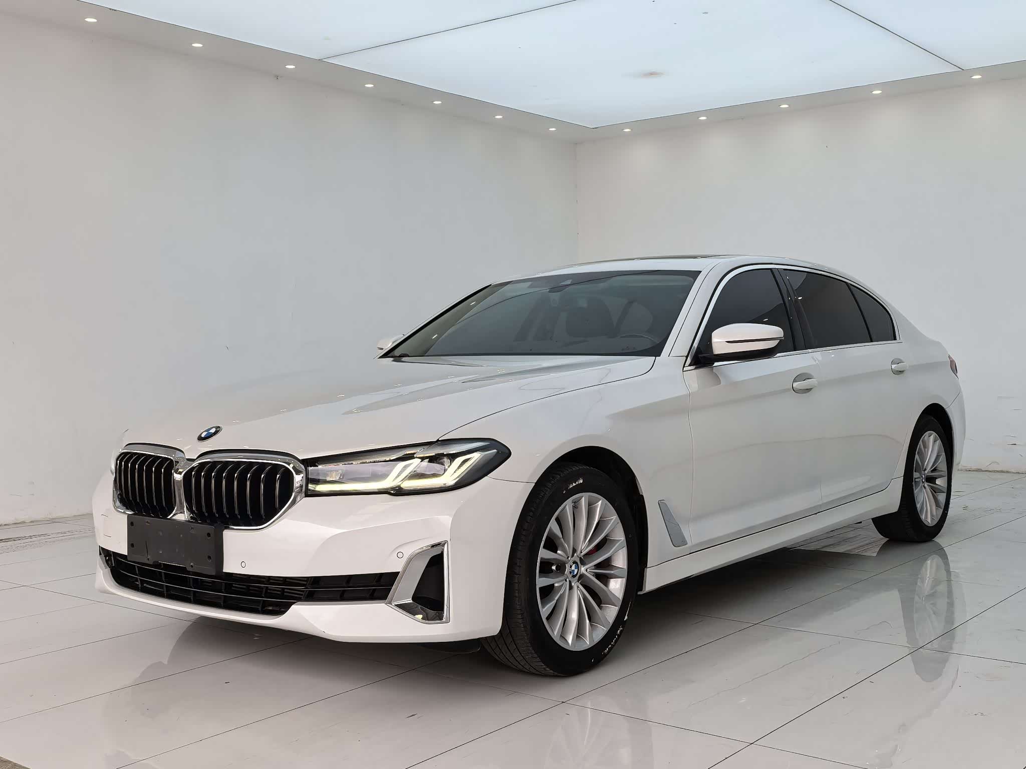 BMW 5 Series, фото 1 из 1