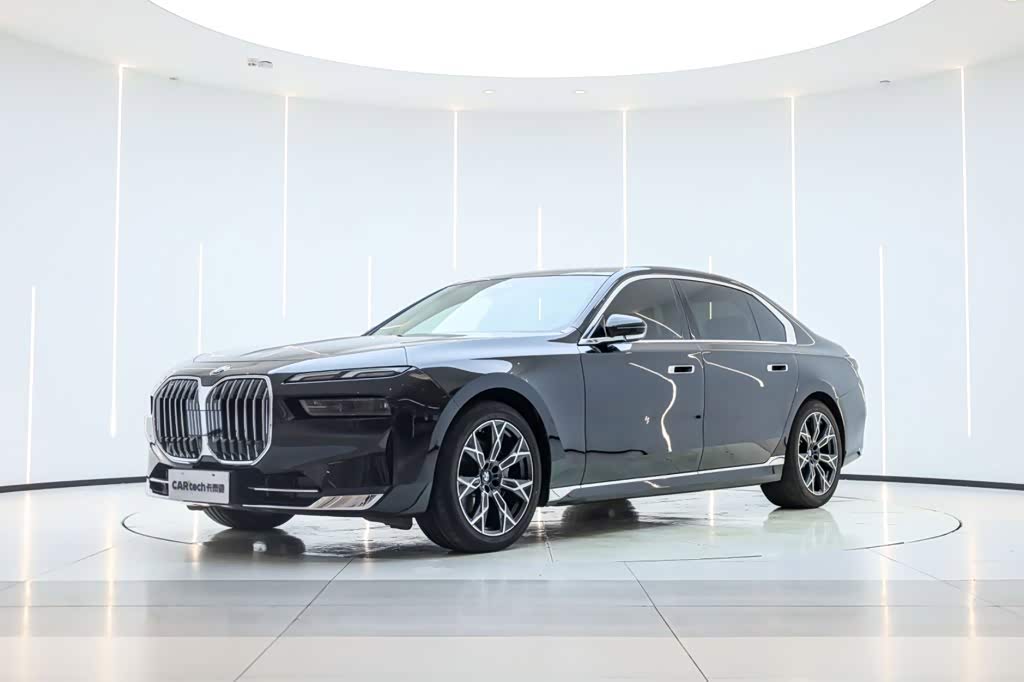 BMW 7 Series, фото 1 из 1