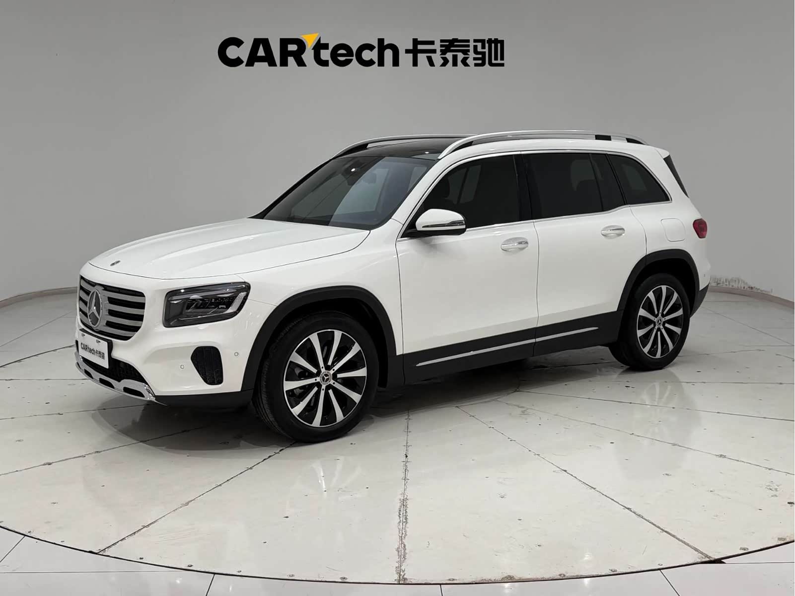 MercedesBenz GLB, фото 1 из 1