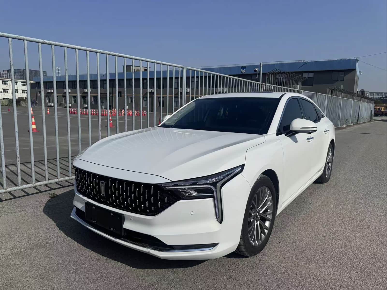 Bestune B70, фото 1 из 1