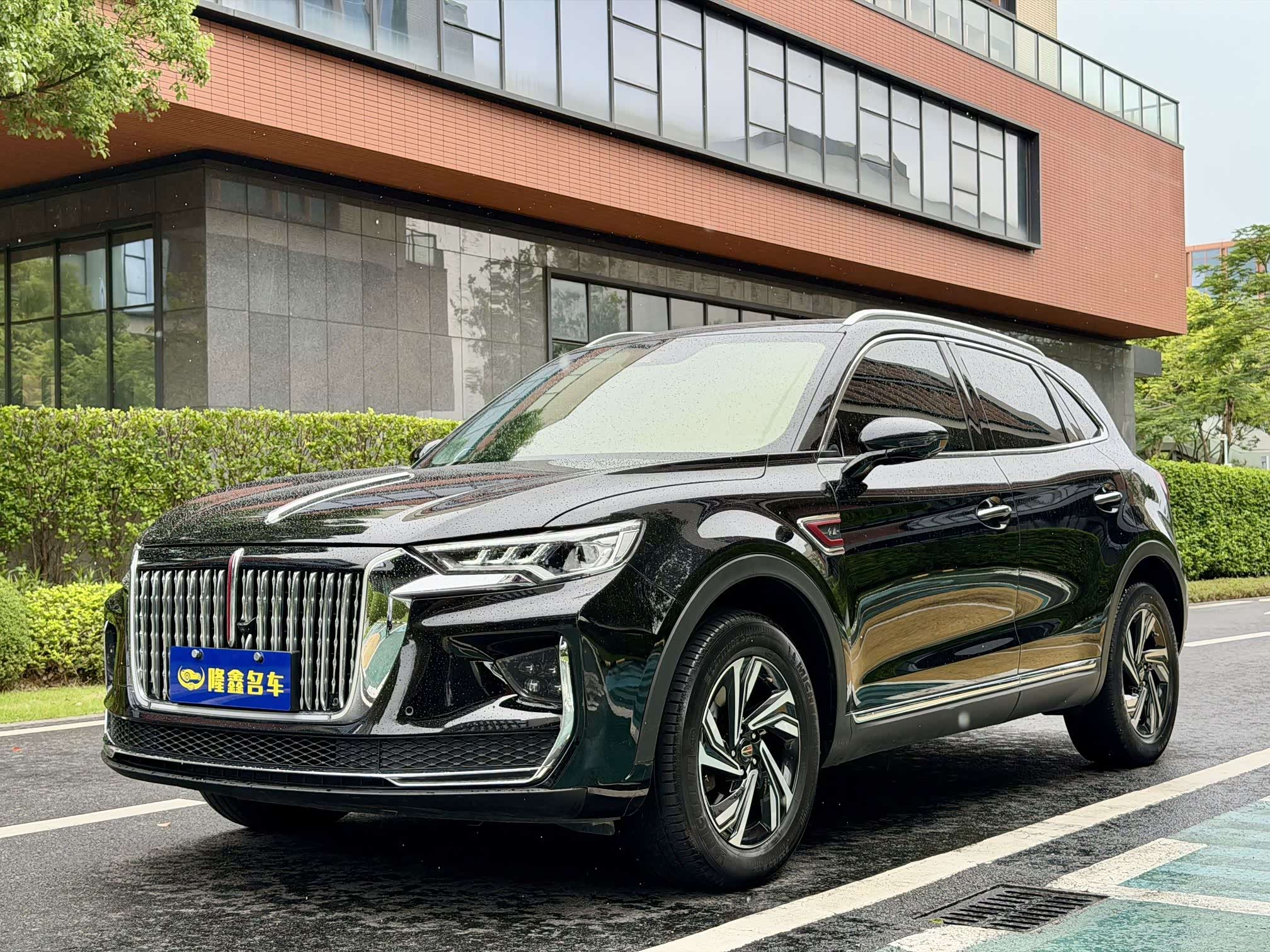 Hongqi HS5, фото 1 из 1
