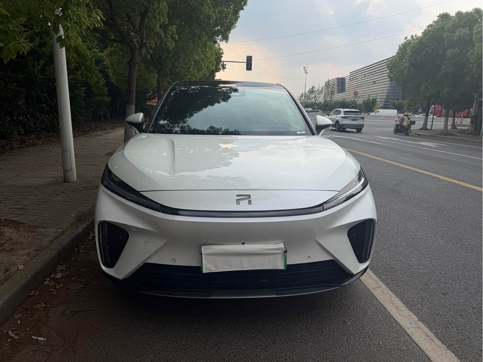 Roewe Rising R7 Pro, фото 1 из 1