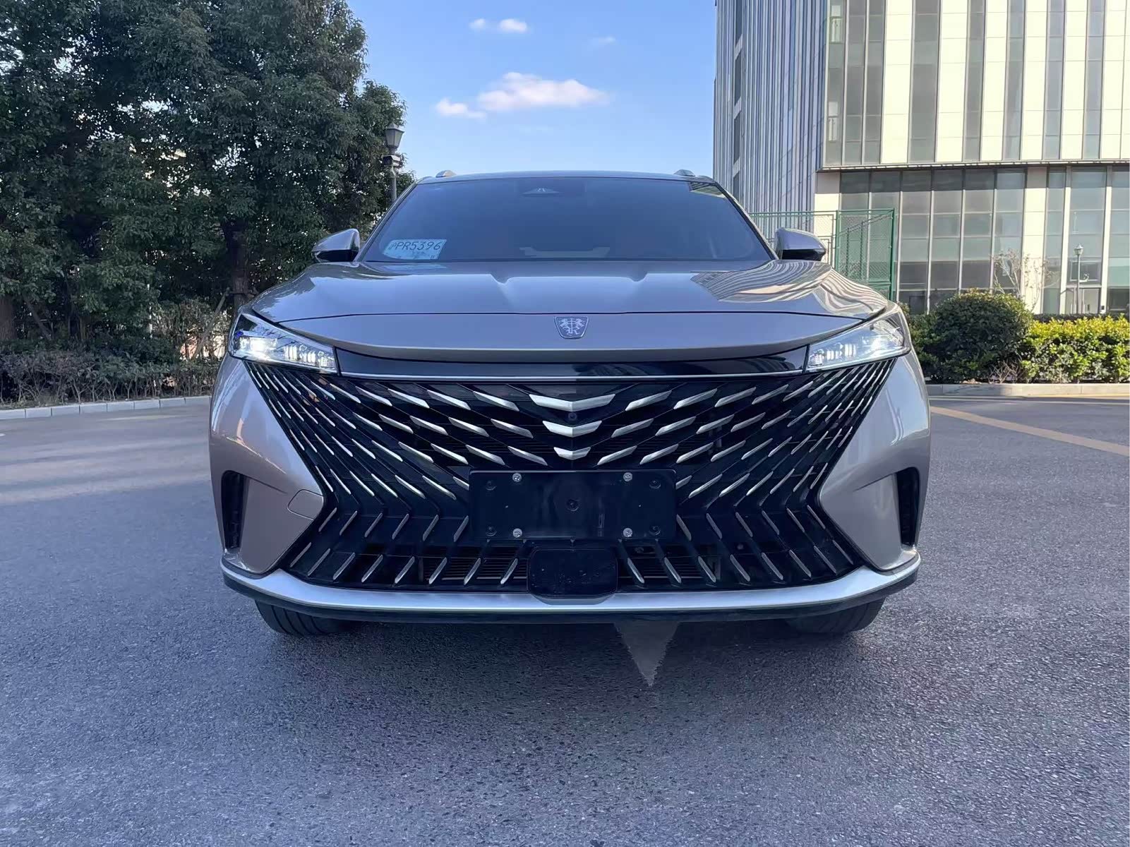 Roewe RX5, фото 1 из 1