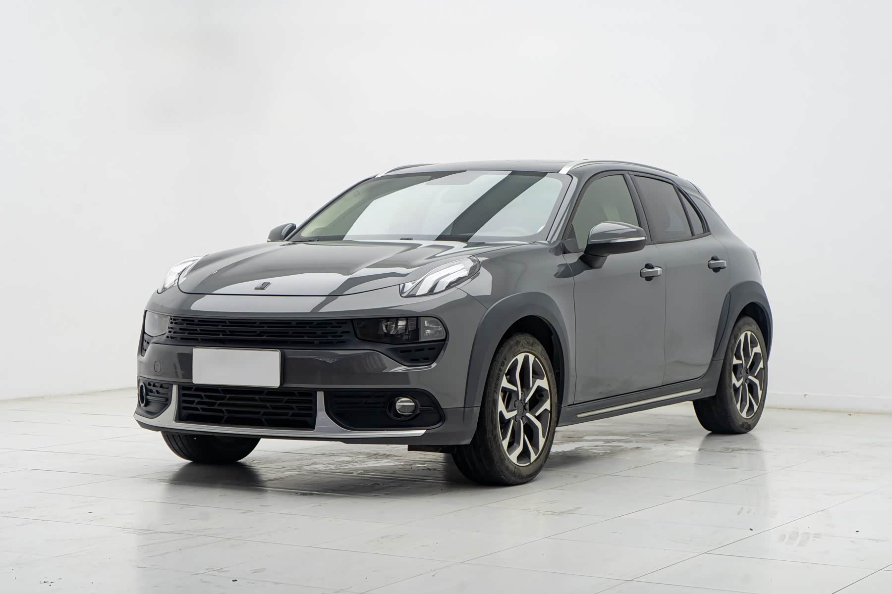LynkCo 02, фото 1 из 1