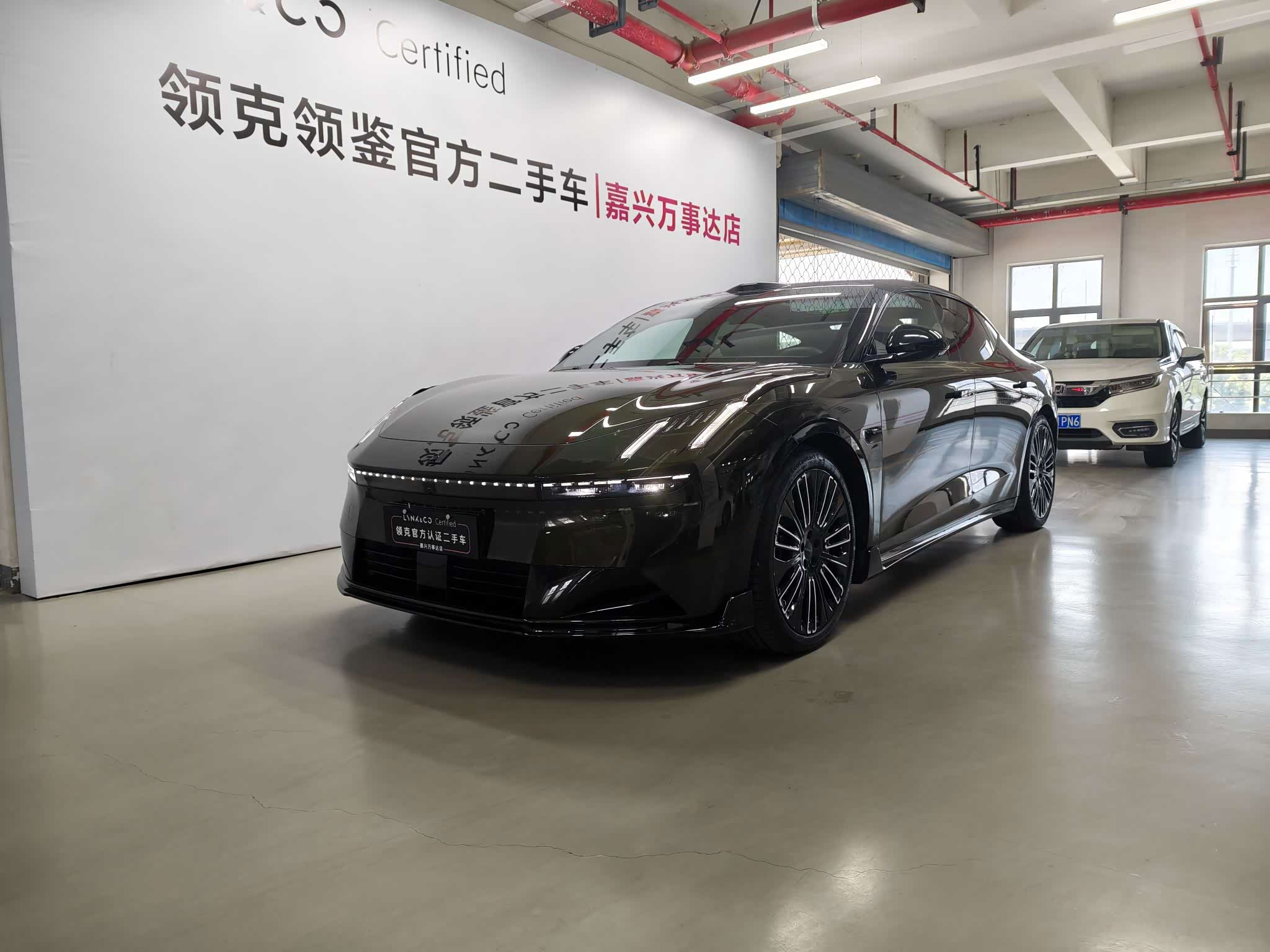 LynkCo 10