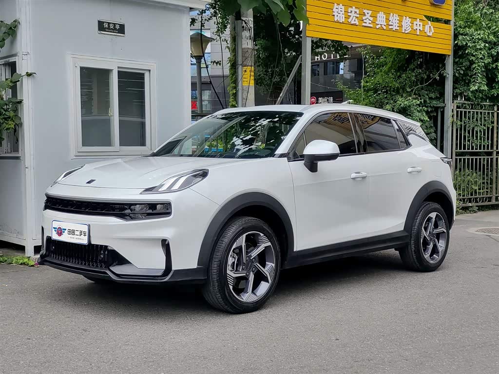 LynkCo 06