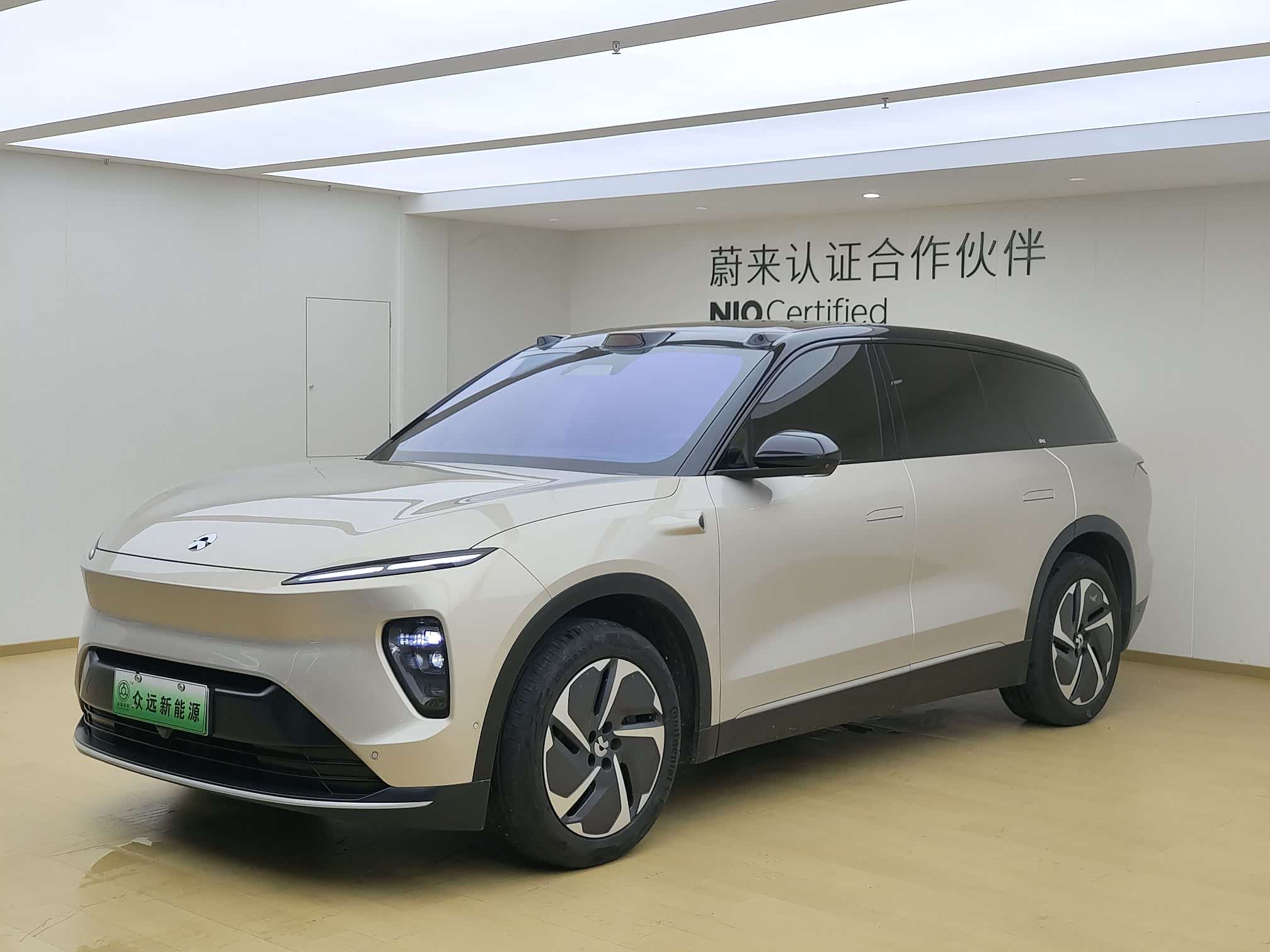 NIO ES8, фото 1 из 1