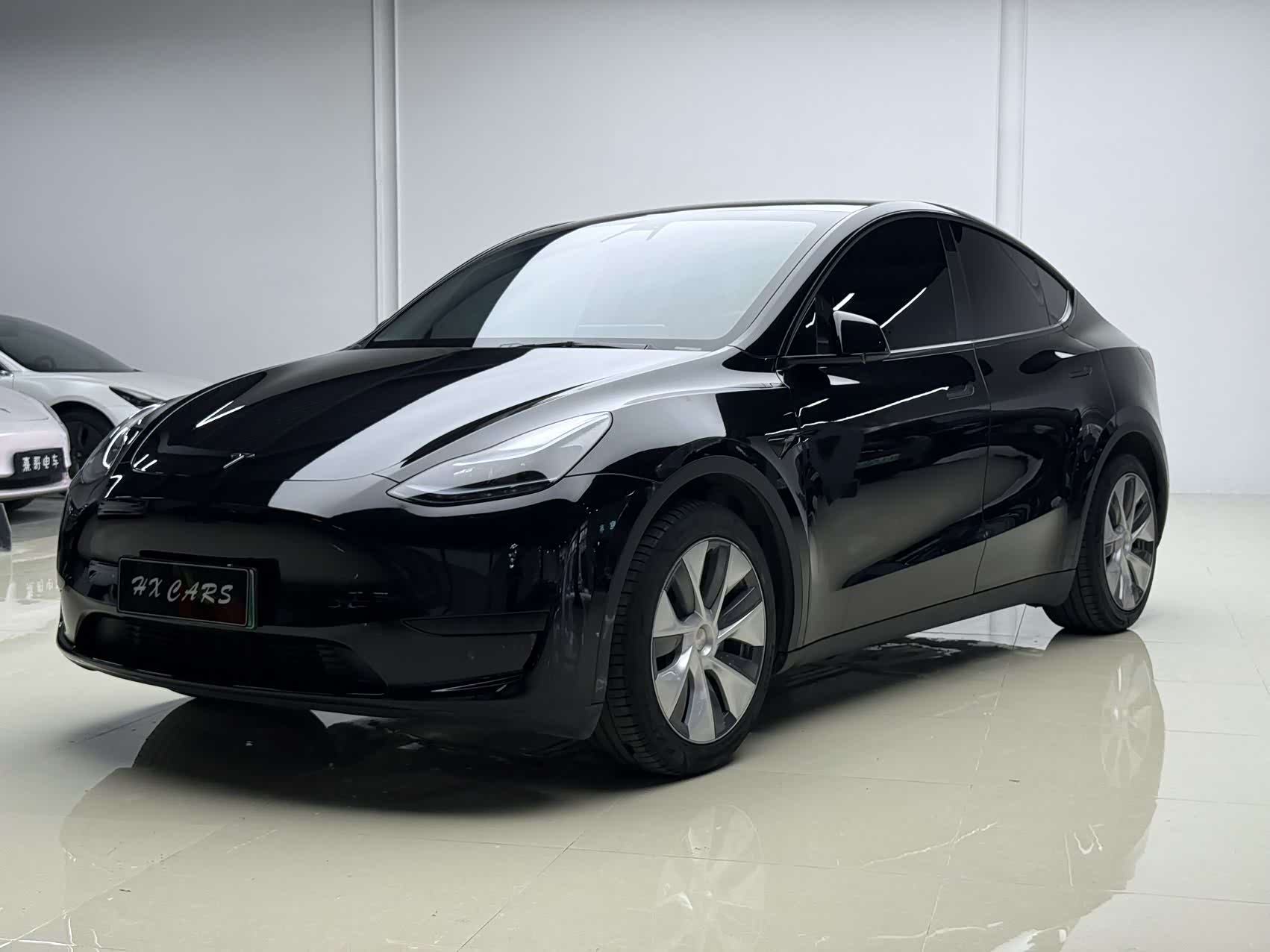 Tesla Model Y, фото 1 из 1