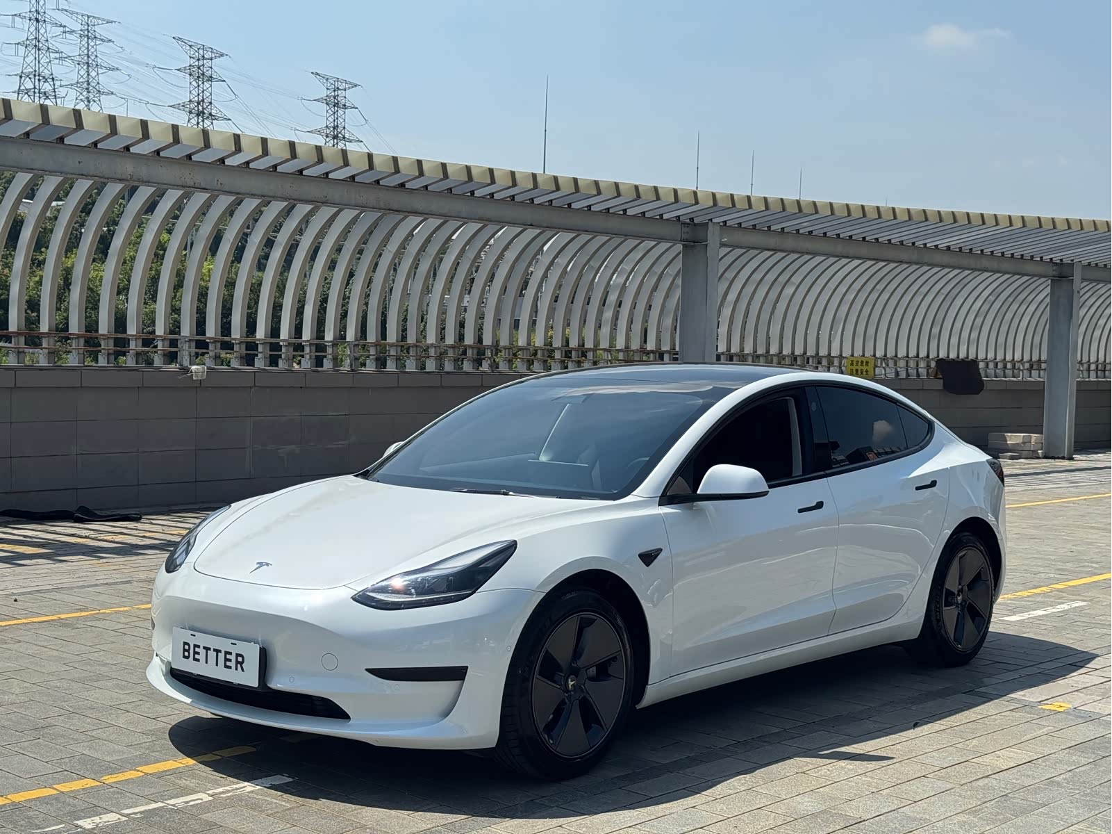 Tesla Model 3, фото 1 из 1
