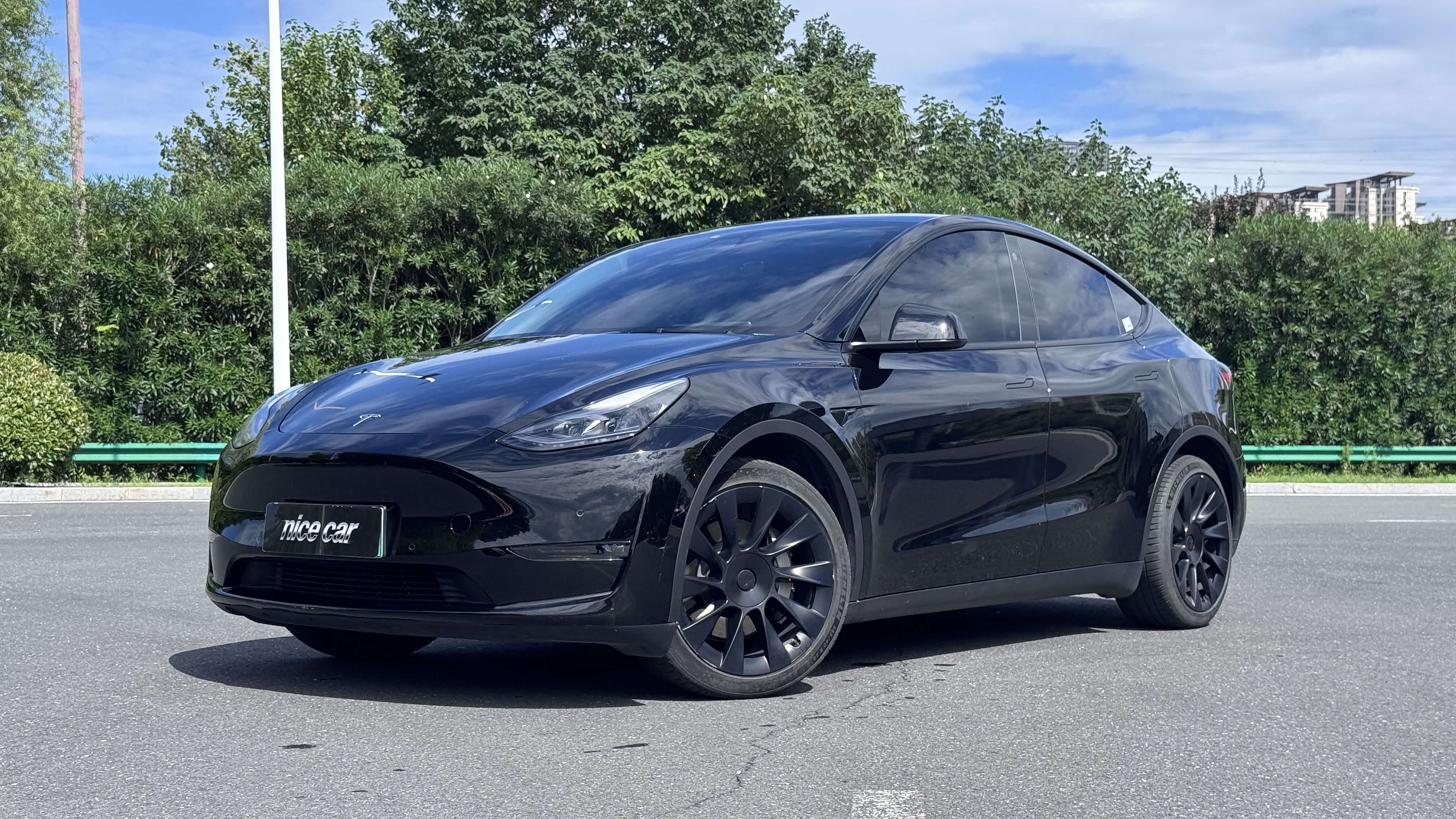 Tesla Model Y, фото 1 из 1