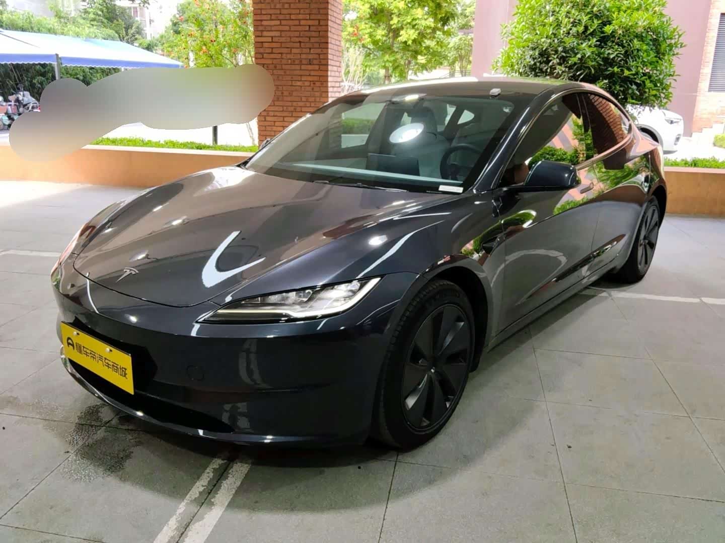 Tesla Model 3, фото 1 из 1