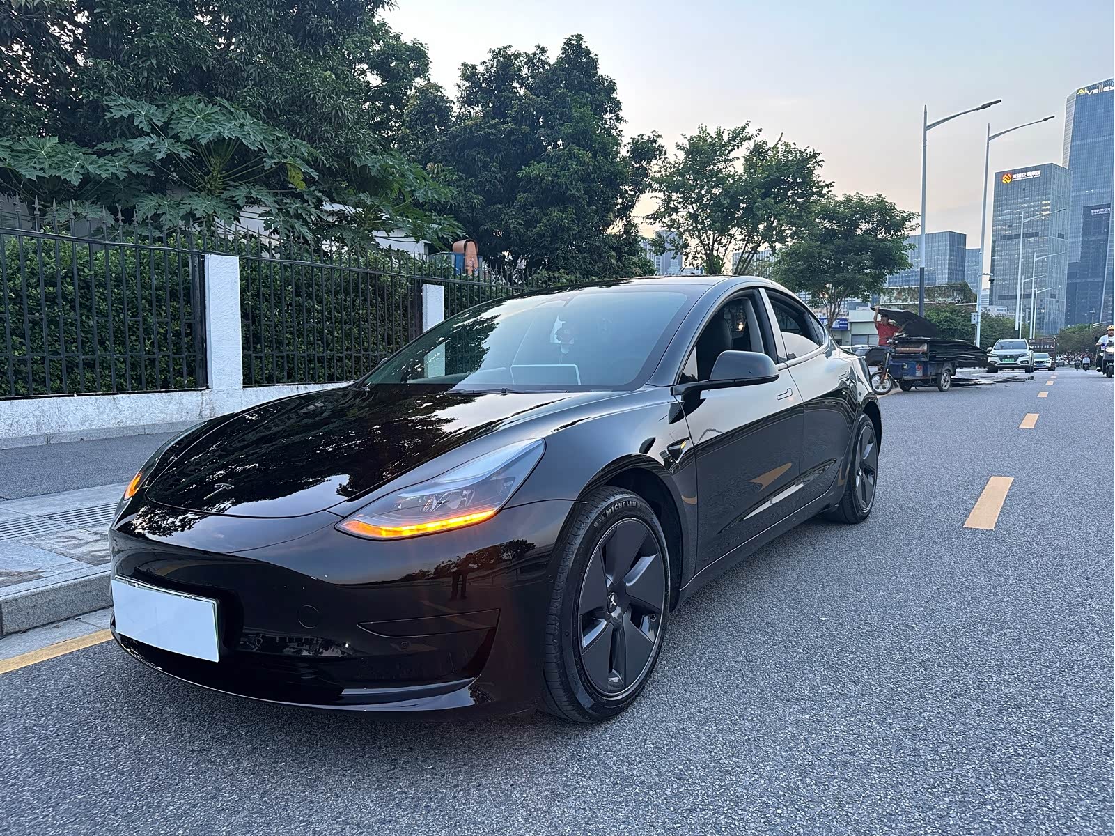 Tesla Model 3, фото 1 из 1