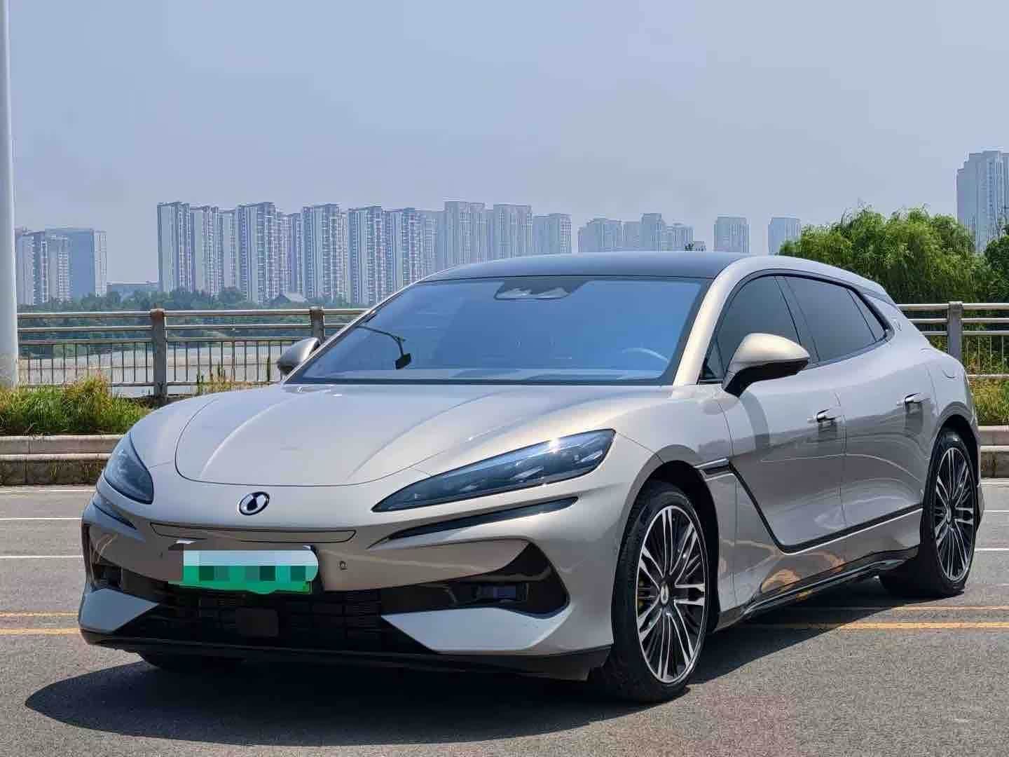 Denza Z9GT Ultra, фото 1 из 1