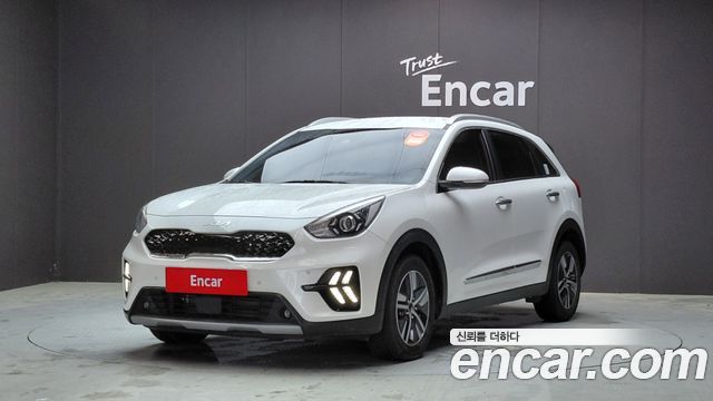 Kia Niro 1.6 HEV, фото 1 из 4