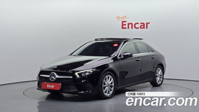 Mercedes-Benz A-Class A220, фото 1 из 4